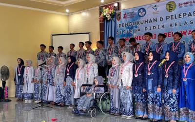 Acara Pelepasan Siswa-Siswi Kelas XII Tahun Ajaran 2024/2025