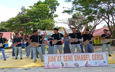 SMA NEGERI 1 BELAWANG  GELAR JUM’AT SENI
